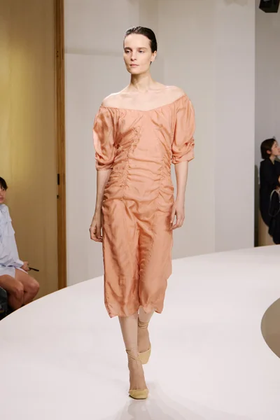 Look 54